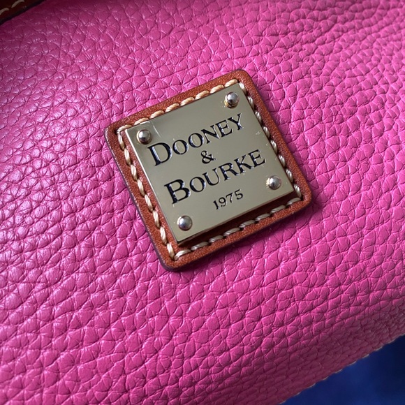 Dooney & Bourke crossbody pink bag small - Picture 2 of 6
